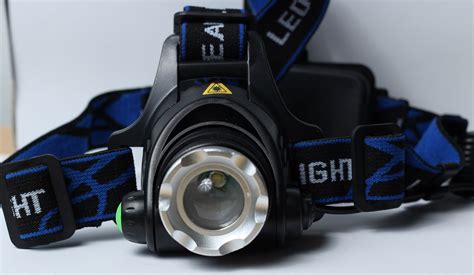 zoomable  lumen headlight review  hunting gear guy