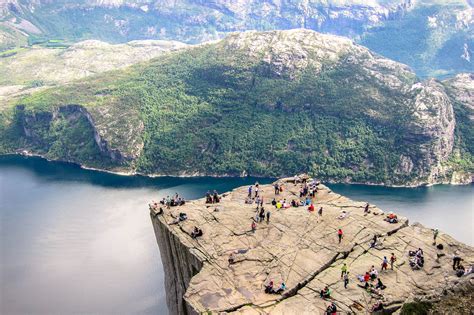 preikestolen und lyserfjord norwegen franks travelbox