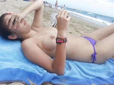 ex girlfriend topless beach vacation 11 pics xhamster