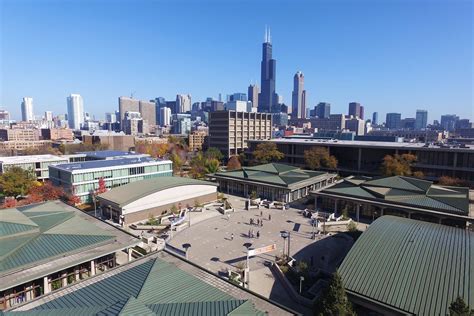 university  illinois  chicago profile highlights