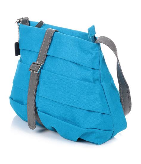 Baggit Blue Sling Bag Buy Baggit Blue Sling Bag Online At Best Prices