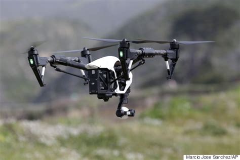 dji inspire quadcopter drone saves texans  flash flood
