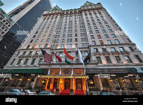 plaza hotel owned  fairmont hotels  manhattan  york city