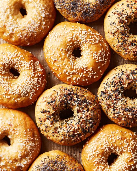 bagel healthy bagel toppings  ways family food   table moscow