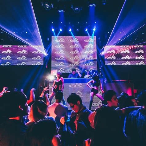 singapore nightlife bars and nightclubs guide 2018 jakarta100bars nightlife reviews best