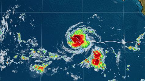 hurricane calvin isnt  big threat  hawaii