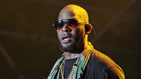 r kelly could be in ‘big trouble over alleged new sex tape attorney variety