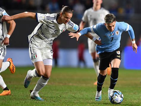 uruguay vencio     italia  se consagro campeon por primera vez del