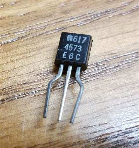 identify   transistors electrical engineering stack
