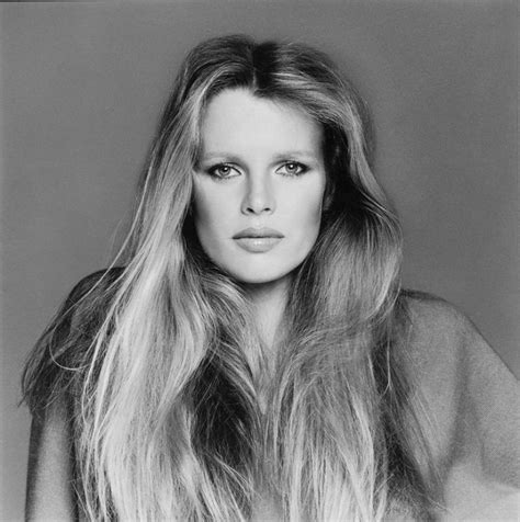 14 beautiful black and white photos of kim basinger in 1977 ~ vintage everyday