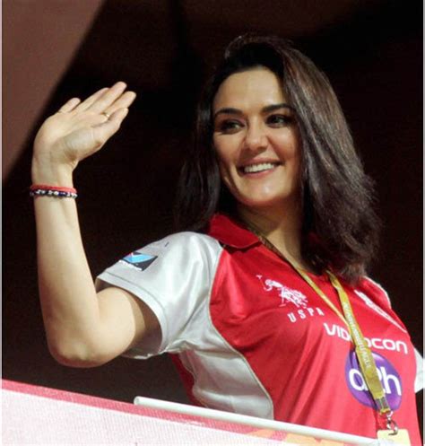 Cheats 10 Pictures Of Preity Zinta Without Makeup