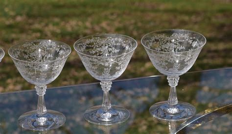 Vintage Etched Crystal Cocktail ~ Martini Glasses Set Of 4 Fostoria