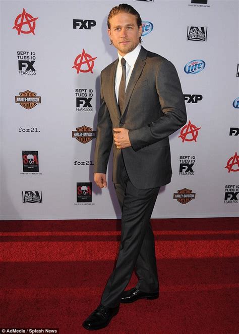charlie hunnam does christian grey impression at sons of anarchy season premiere daily mail online