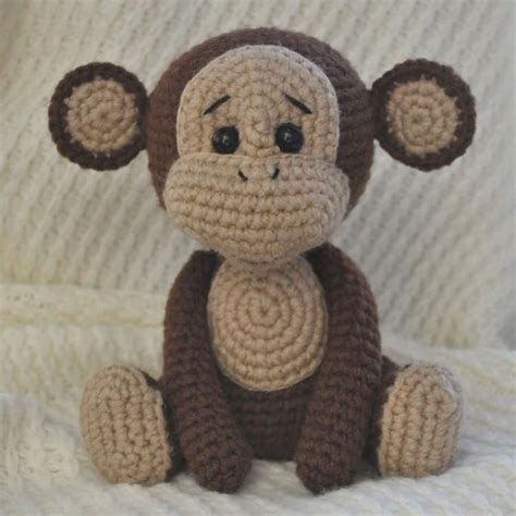 hearty giraffe amigurumi pattern printable  crochet monkey