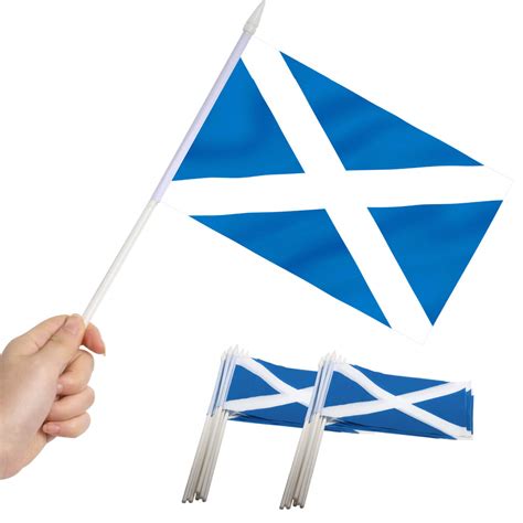 scotland mini flag  pack    solid pole spear top anley flags
