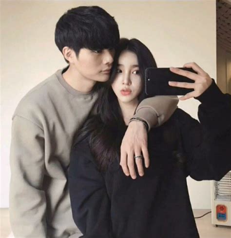 Konsep Populer Cute Couple Coreen Moment Yang Terbaru