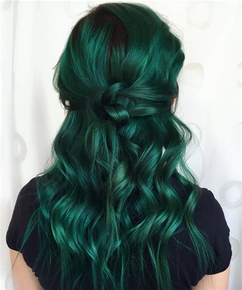 hairstyle trends  amazing examples  green hair colors