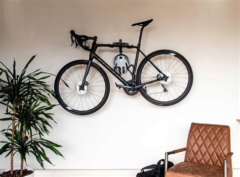 fiets ophangen ophangsysteem ophangbeugel  haken verder fietsen
