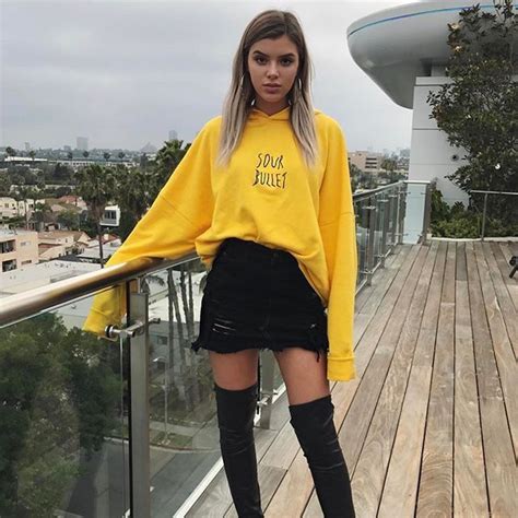 Pin By Ling Ling On Classy Casual Alissa Violet Outfit