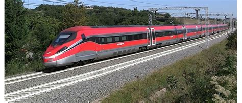 trenitalia compra  espana sus trenes de alta velocidad expreso