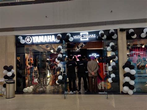 yamaha expands  retail footprint  india opens  store  gurgaon news delhi ncr