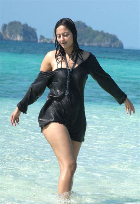 indian actress kaveri jha in black wet bikini
