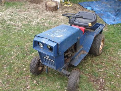 pick  lawn tractor