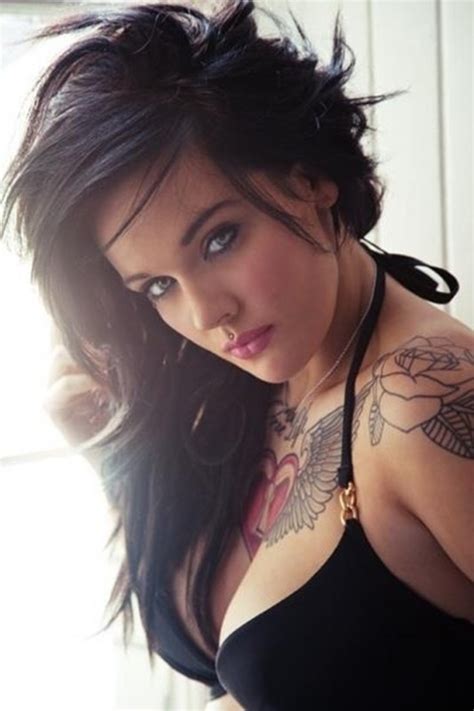 Girls Here Is The Sexiest Tattoo Designs For You