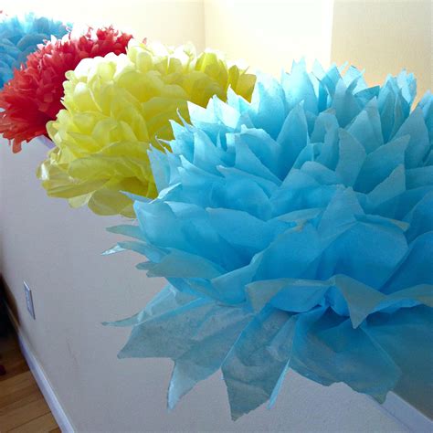 tutorial    diy giant tissue paper flowers sew creative