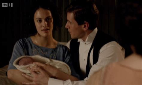 lady sybil s shock death boosts downton abbey ratings as 9 5million