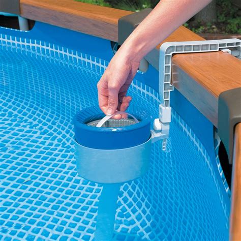 surface skimmer pools