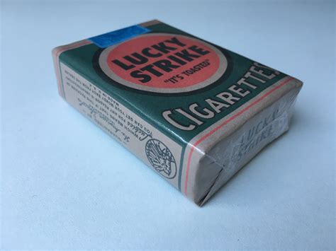 vintage lucky strike  dummy cigarette pack replique faux paquet tabac  khristore