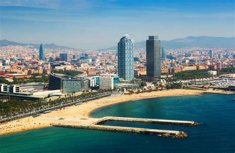 luchtmening van barcelona van middellandse zee stock foto image  reis toevlucht