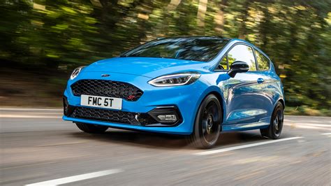 limited run ford fiesta st edition revealed hot hatch receives performance  styling tweaks