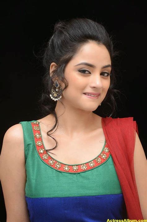 Madirakshi Mundle Hot Photoshoot In Green Dress Actress