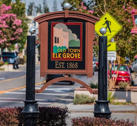 elk grove ca city sign city limits  town