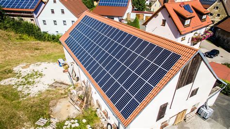 jede solaranlage ist fuer notstrom mit speicher umruestbar solar