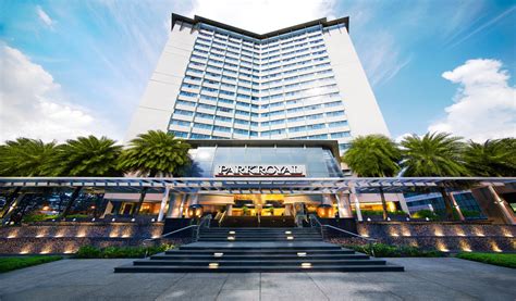 pan pacific hotels offering   stays  spore healthcare workers  dec