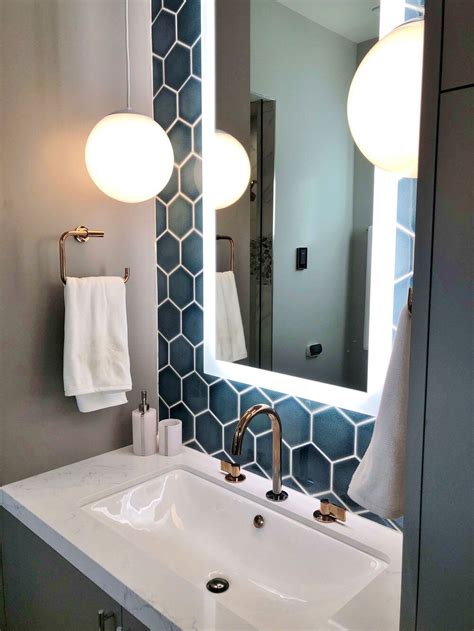 beautiful alternative  lighting   bathroom designed bathroom design modern house