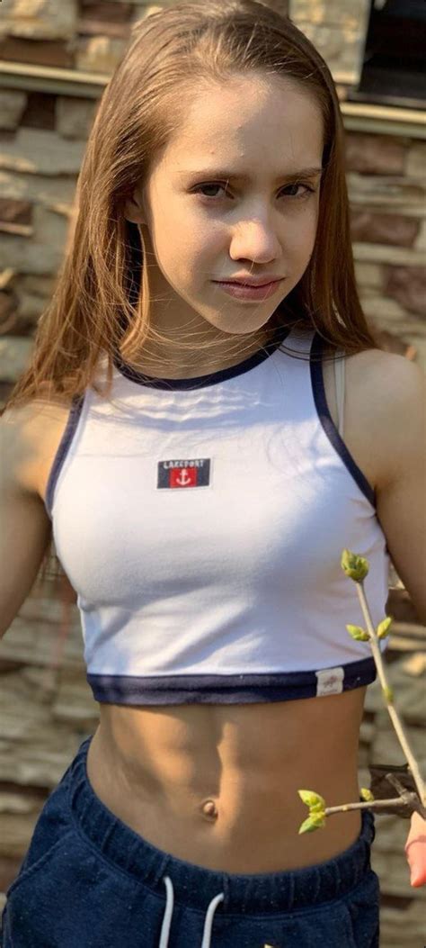 polina nice belly button 2 r midriff