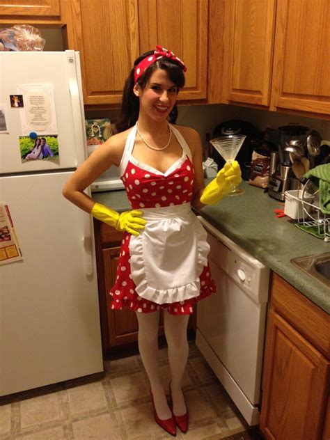 a texas girl in a midwestern world pin up and pumpkins apron dress