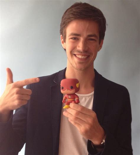 Grant Gustin With Images The Flash Grant Gustin Grant