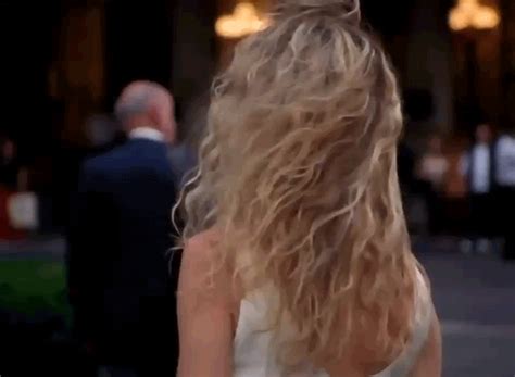 sex and the city hair flip by cravetv find and share on giphy