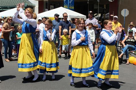 swedish culture celebrated  festival kingsburg recorder