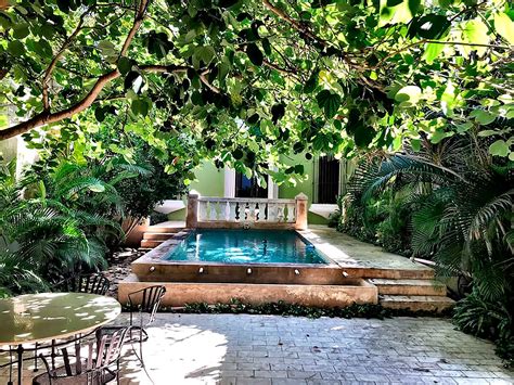 descubre las haciendas mas chic de airbnb en merida luxury house designs indian garden merida