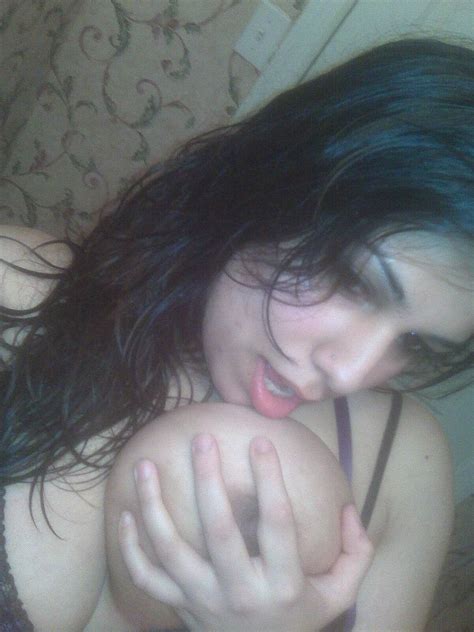naughty pakistani wife naked selfies showing huge boobs indian nude girls
