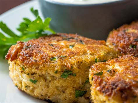 classic maryland crab cakes  tomatoes