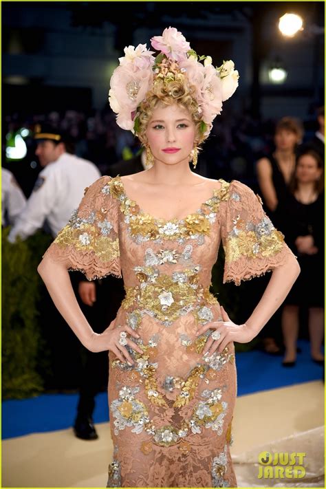 haley bennett rocks floral headpiece to met gala 2017 photo 3893330