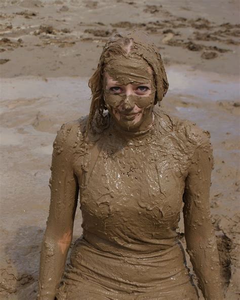Mudding Girls Muddy Girl Laurence Rain Wear Dress And Heels