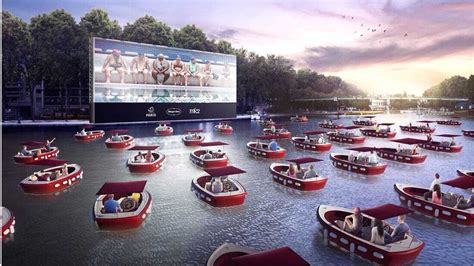 floating cinema equipped  social distancing boats coming  los angeles